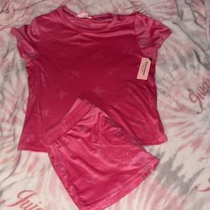 Juicy Couture super soft embossed  2 piece sleep set